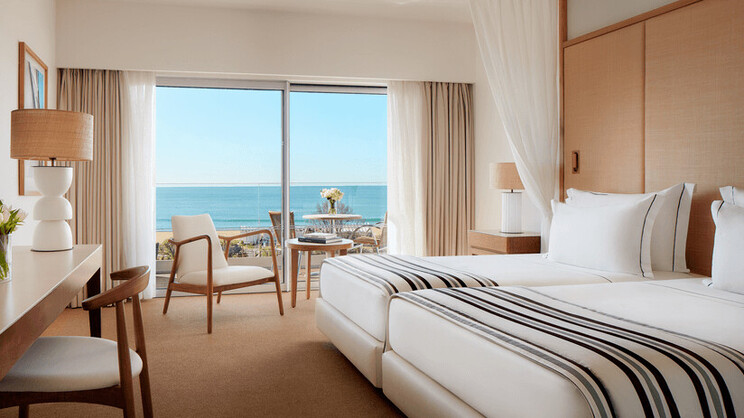 Deluxe Room with Sea View 